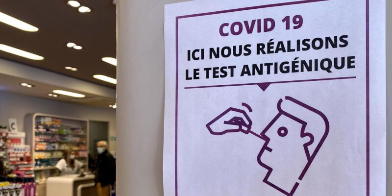 Tests antigéniques : un pharmacien incarcéré à cause d’une escroquerie à 18 millions d’euros